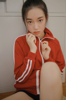 保姆的秘密小说肖峰